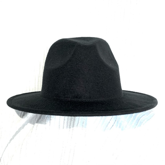 Universal Thread Black Hat - Picture 3 of 7